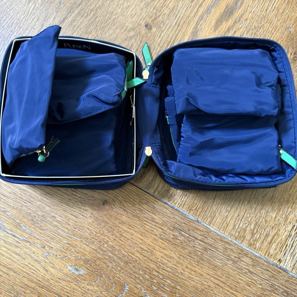 PurseN  Weekender Jewelry Case Navy Blue/Green Piping Expandable Satin
